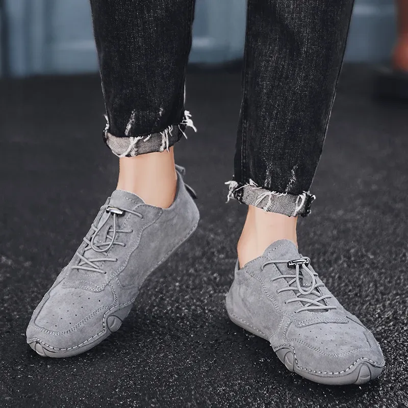 CLOHOO Pigskin Leather Lightweight Outdoor Sneakers