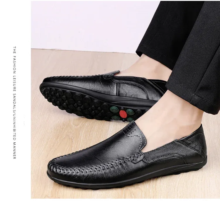 CLOHOO Men’s Breathable Slip-On Business Casual Loafers