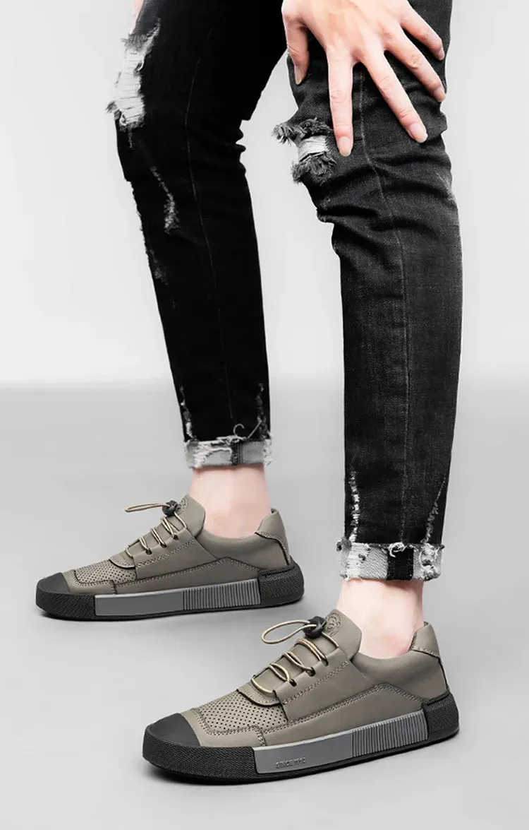 CLOHOO Breathable Slip-On Casual Sports Shoes for Men