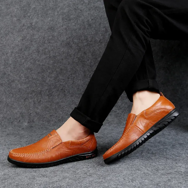 CLOHOO Soft-Soled Genuine Leather Slip-On Loafers for Men