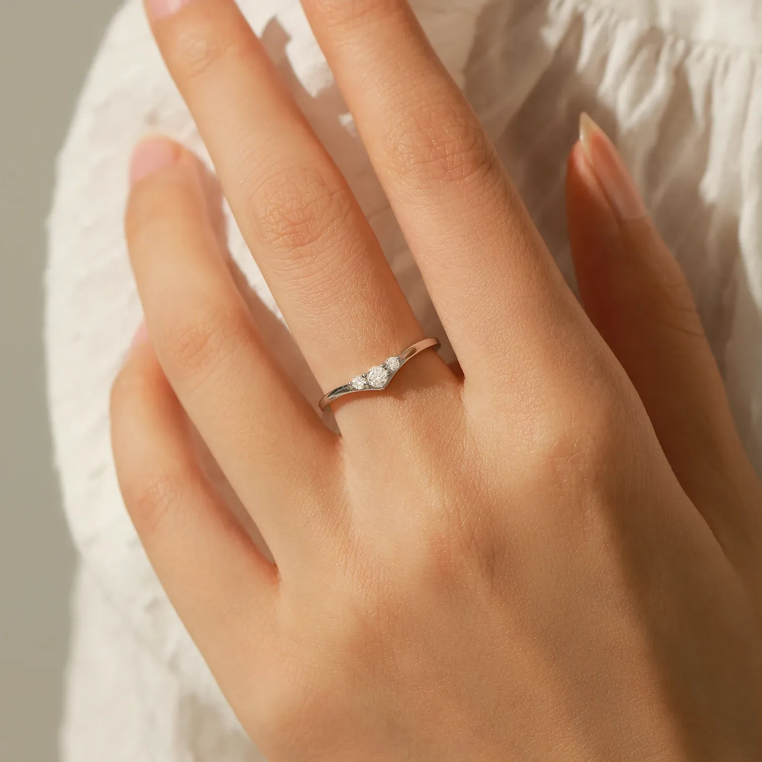 MODIAN D-Color Moissanite Sterling Silver Eternity Ring