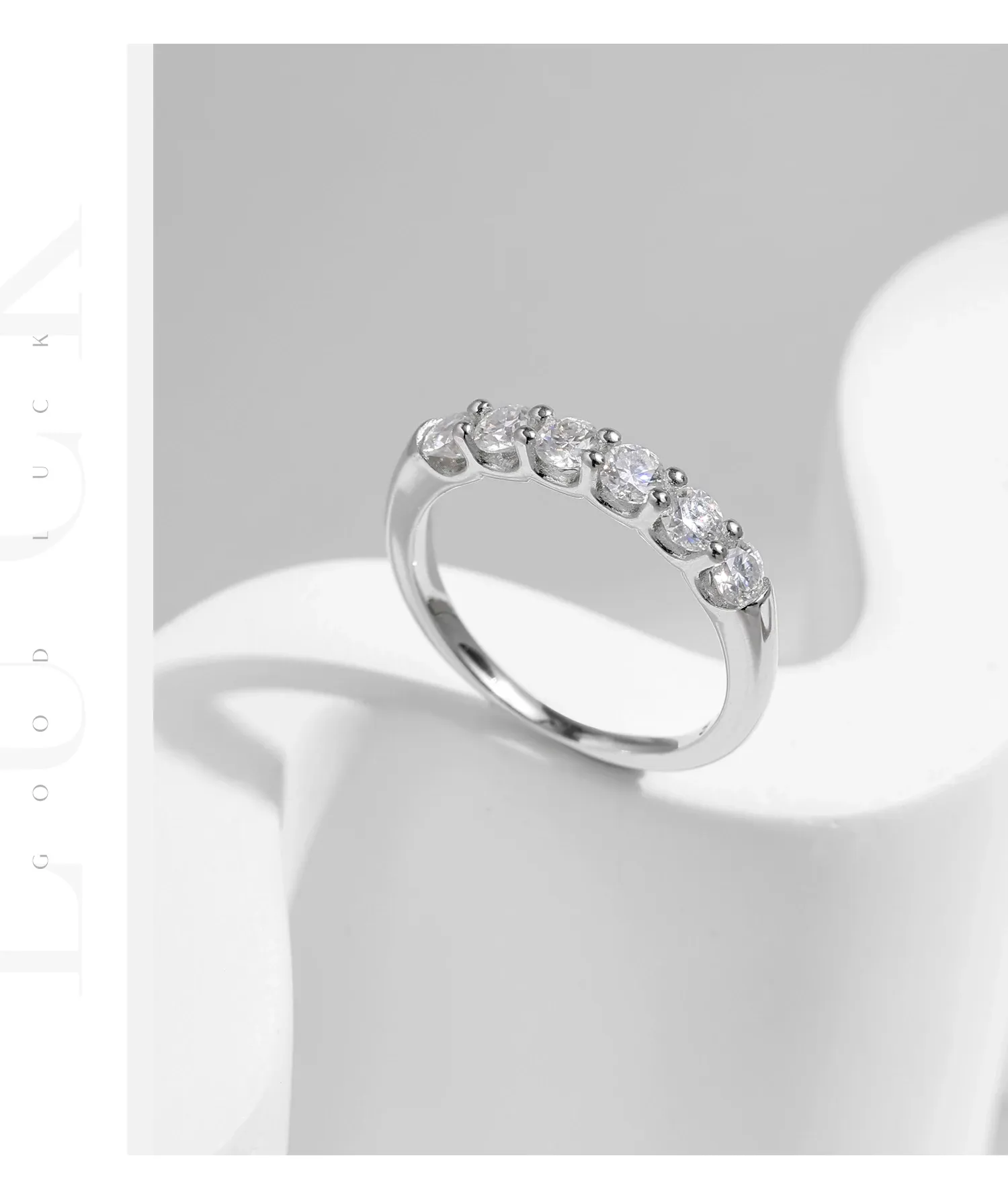 MODIAN D-Color VVS1 Moissanite 925 Silver Eternity Band