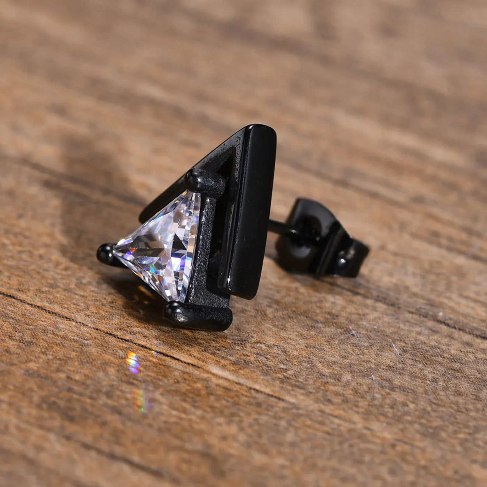 Vnox Triangle CZ Screw-Back Stud Earrings for Men