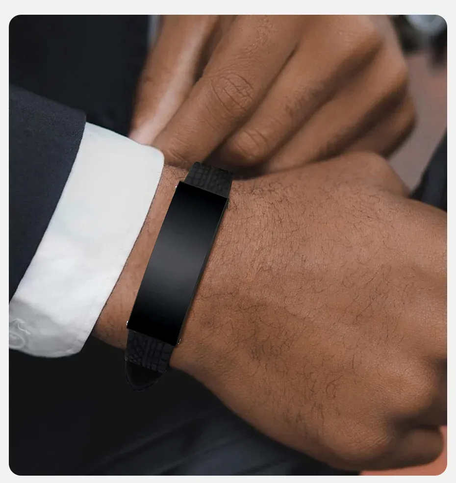 Vnox Personalized Stainless Steel and Silicone Men’s Bangle