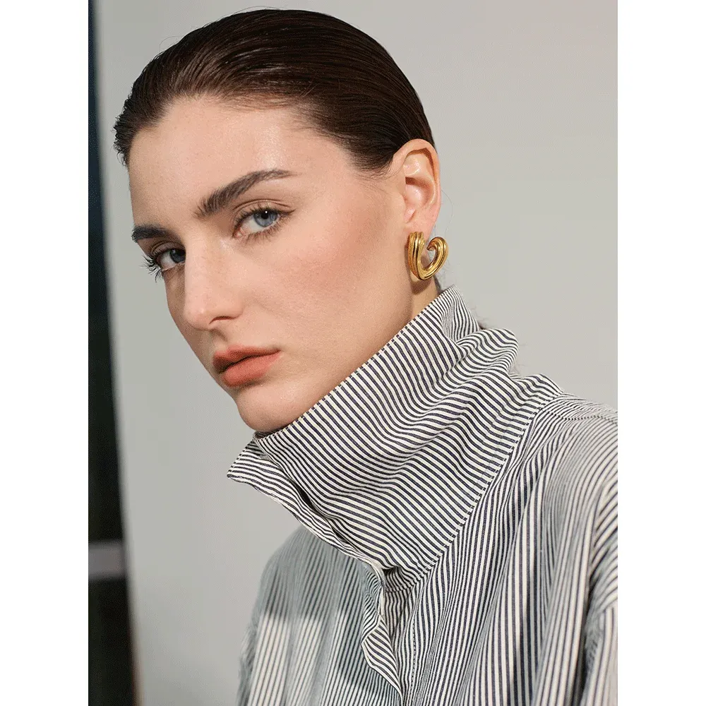 Yhpup Stainless Steel Heart Stud Earrings with PVD Gold Finish