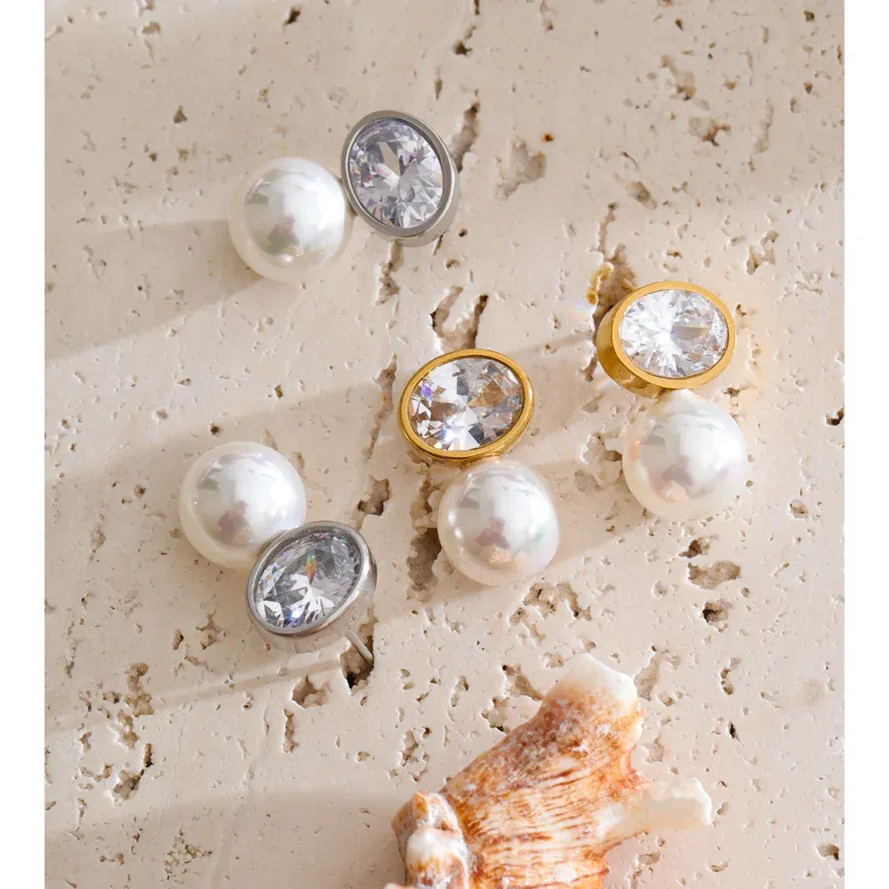 Yhpup Zirconia Pearl Round Stud Earrings