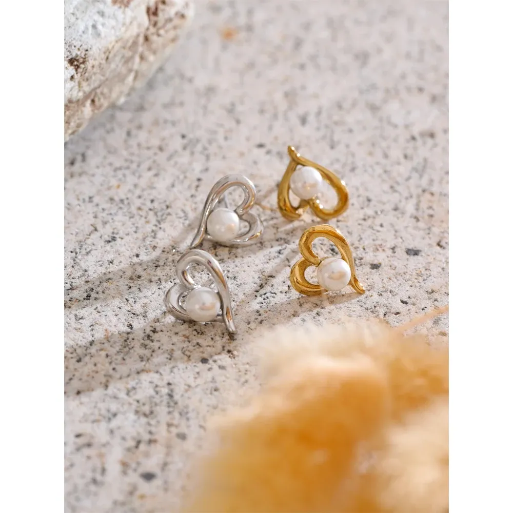 Yhpup Heart Pearl Stud Earrings for Everyday Wear