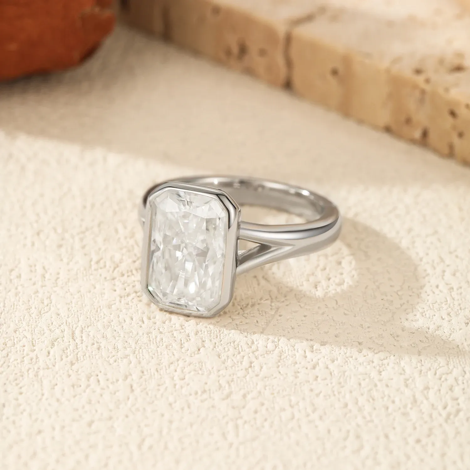 MODIAN 4.5CT D-Color Moissanite Rectangle Ring in 925 Silver