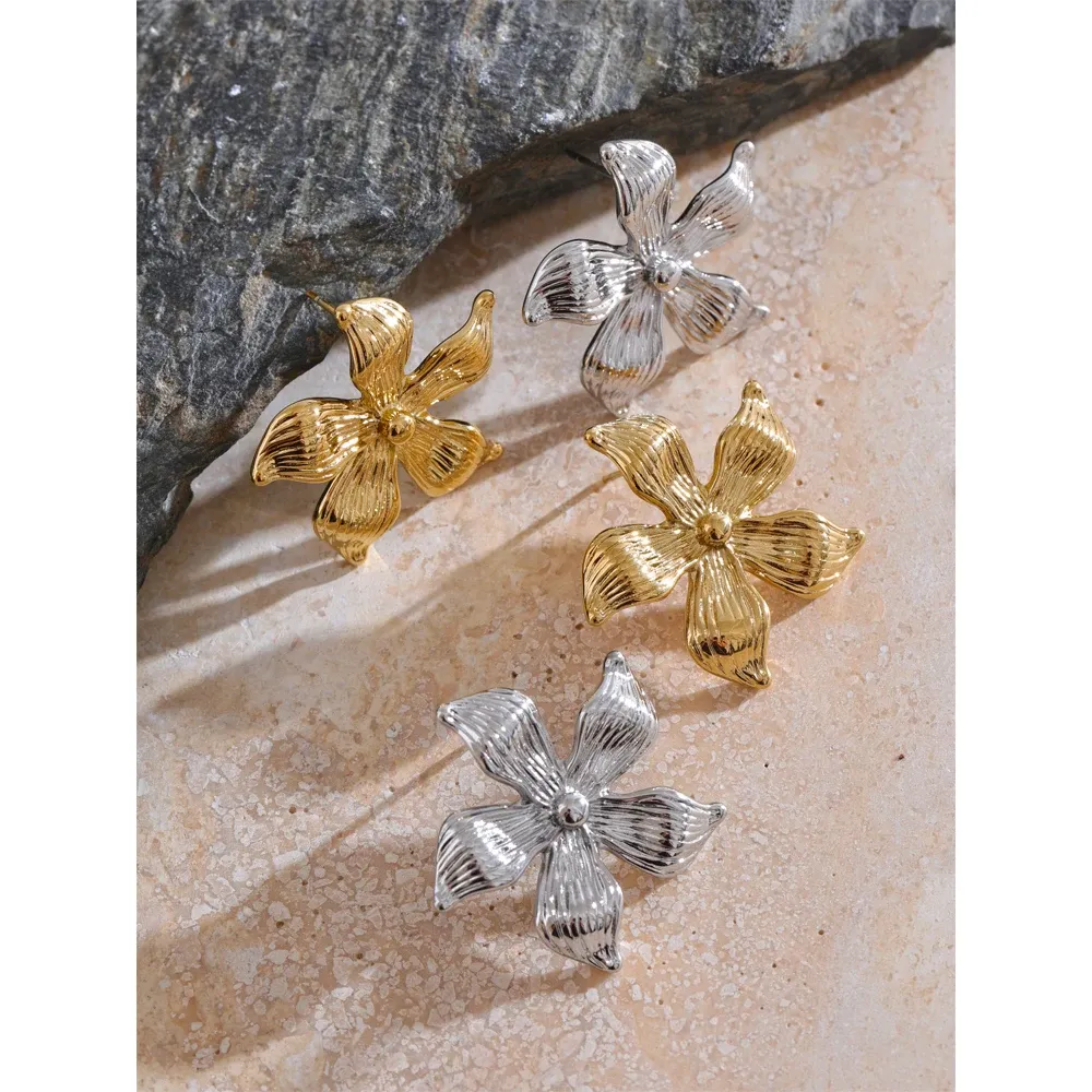 Yhpup Stainless Steel Floral Stud Earrings with PVD Gold Finish