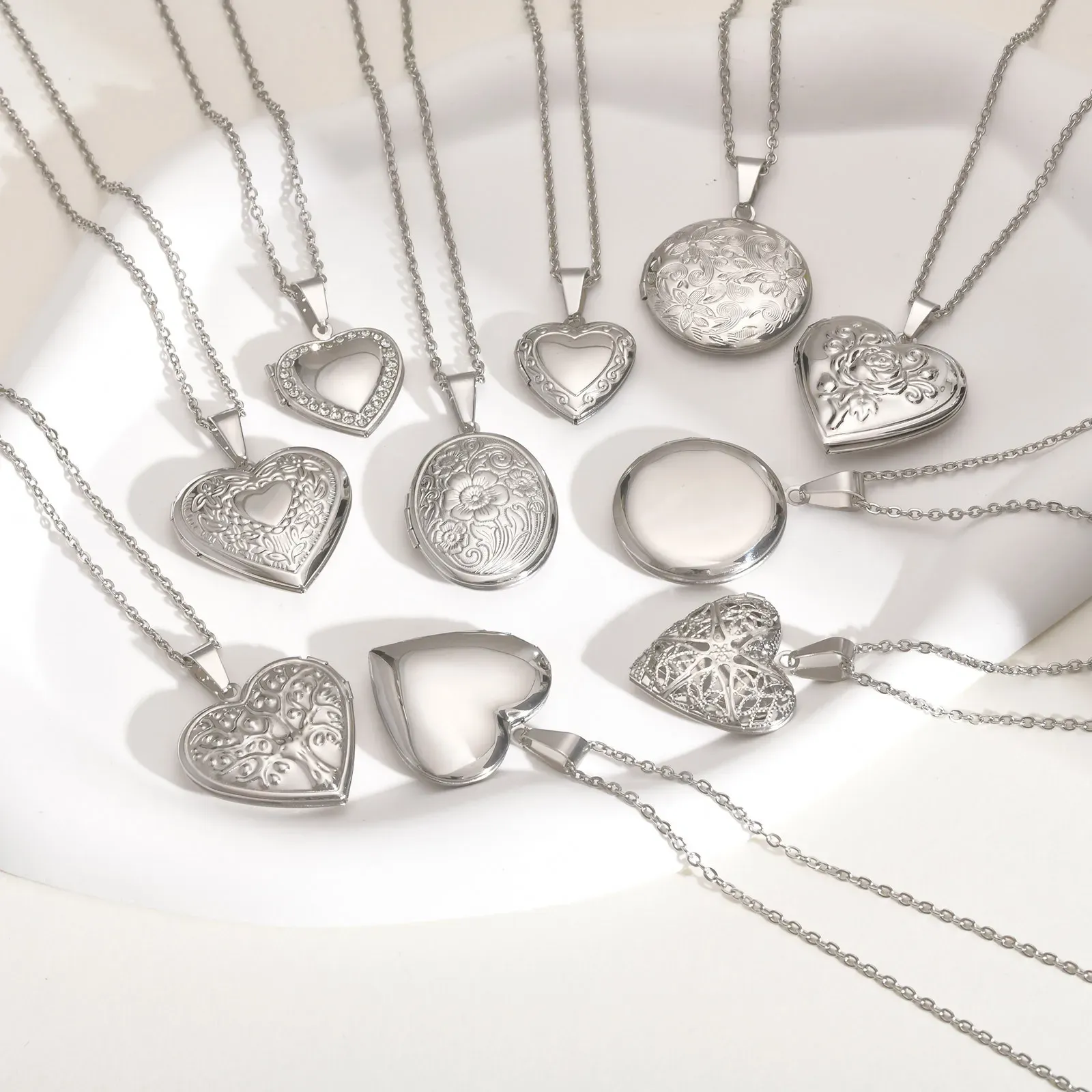 Vnox Heart Photo Locket Necklace with Custom Text