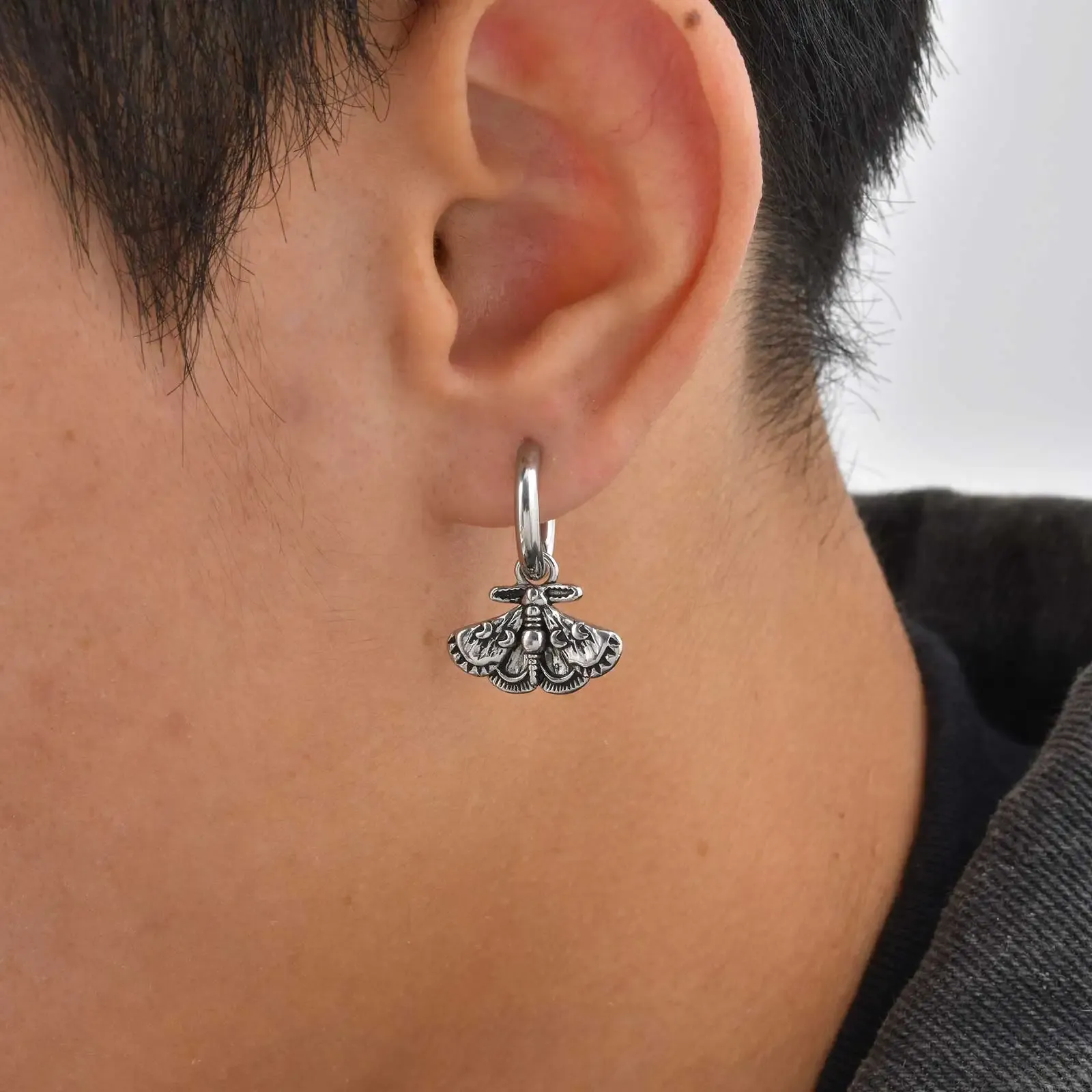 Vnox Moth Bat Hoop Earrings for Men